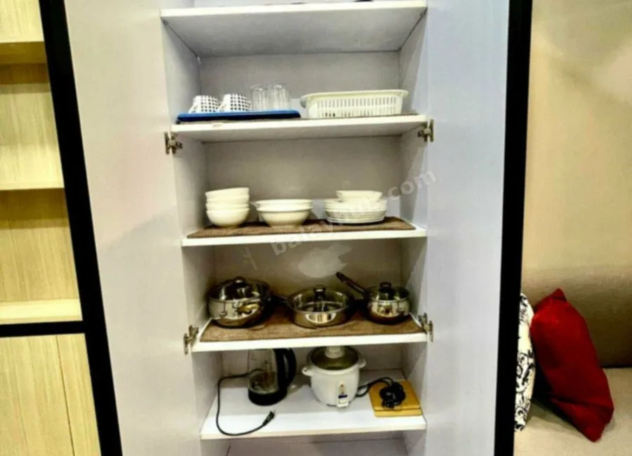 Selling Studio Condo unit with Parking, Avida Towers Cloverleaf