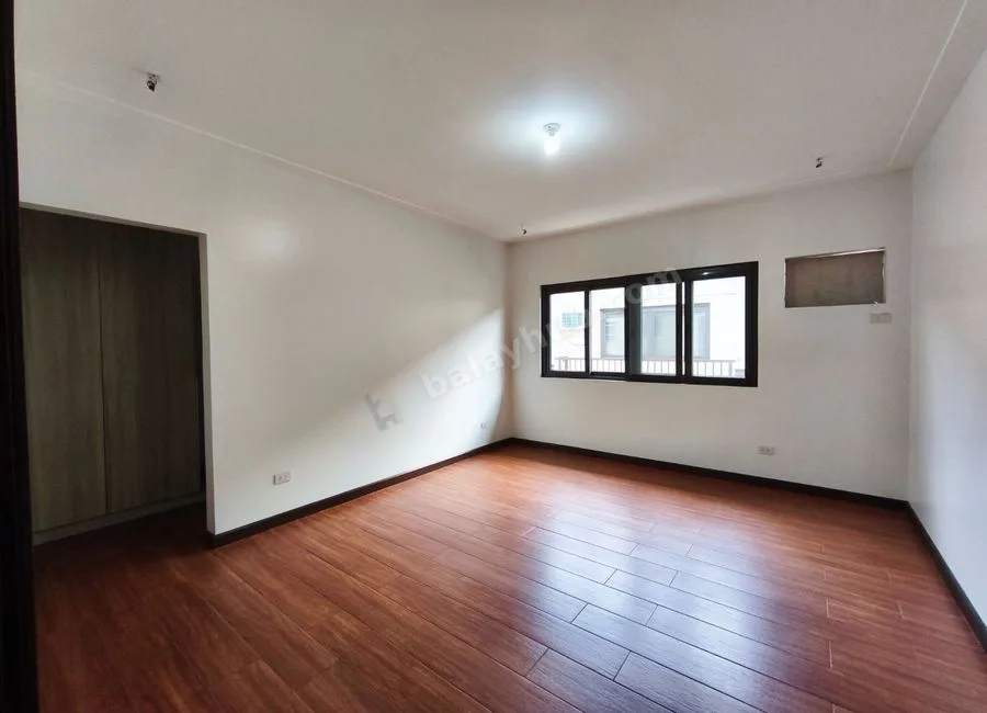 22M Ready For Occupancy 3 Storey Townhouse with 3BR For Sale in Tandang Sora Quezon City Near Congressional Ave - LSS