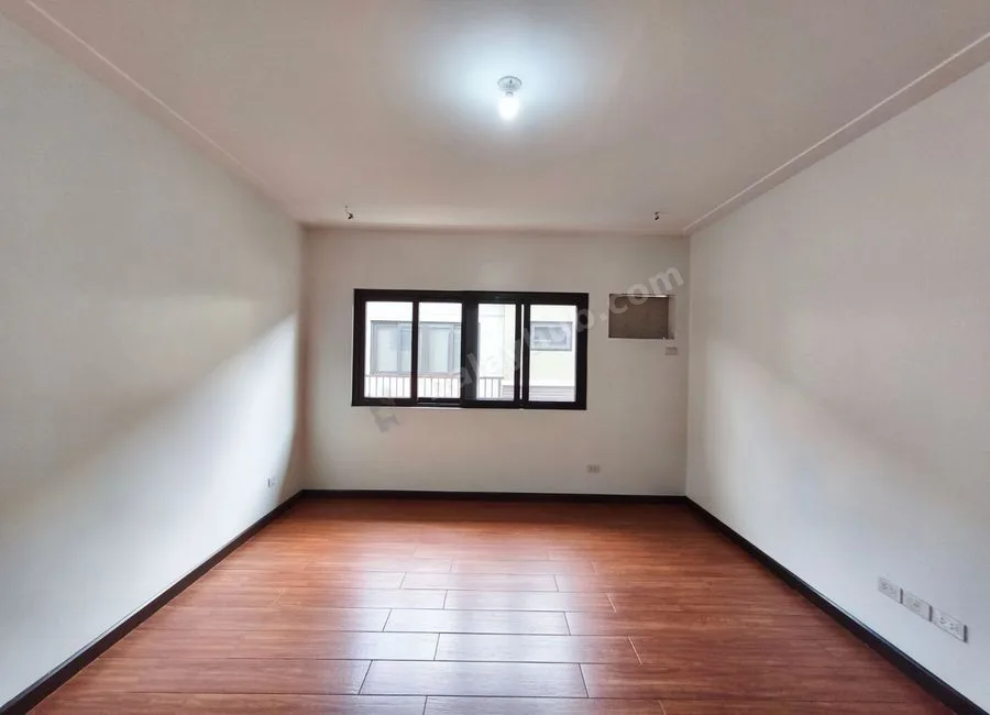 22M Ready For Occupancy 3 Storey Townhouse with 3BR For Sale in Tandang Sora Quezon City Near Congressional Ave - LSS