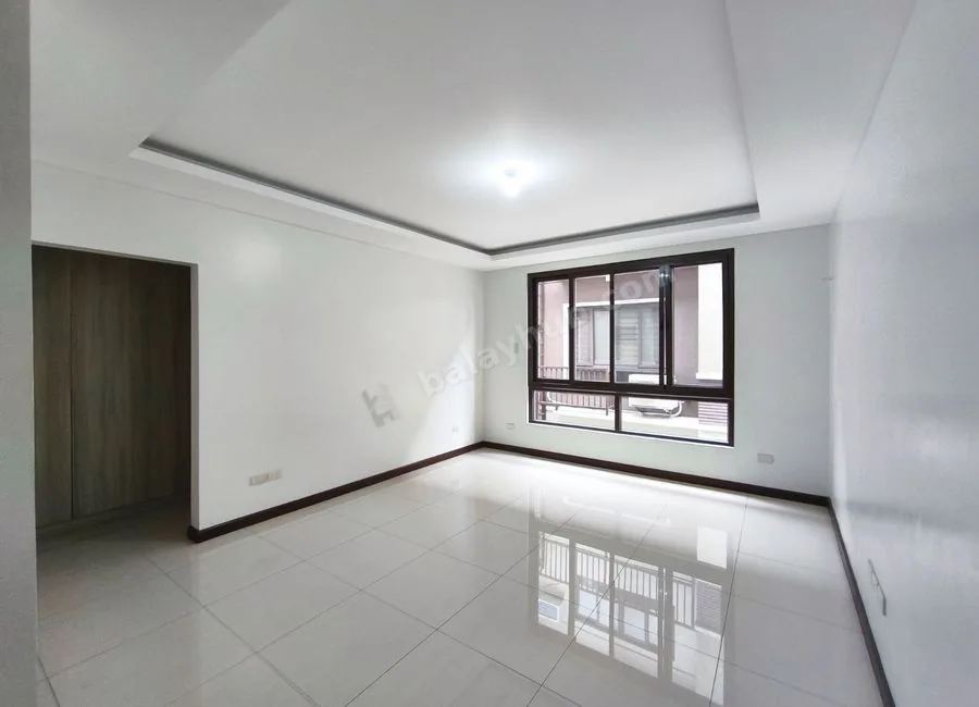 22M Ready For Occupancy 3 Storey Townhouse with 3BR For Sale in Tandang Sora Quezon City Near Congressional Ave - LSS