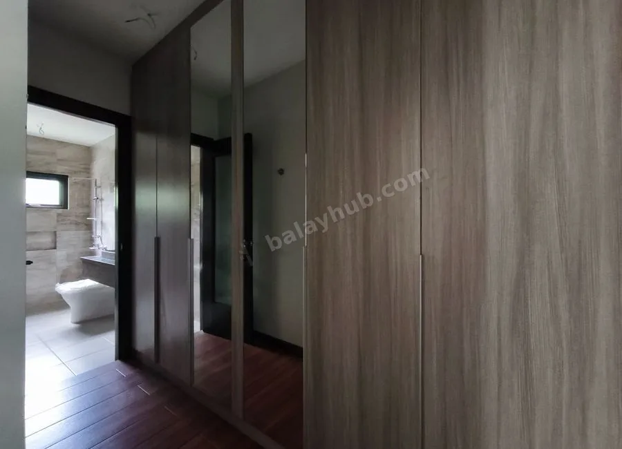 22M Ready For Occupancy 3 Storey Townhouse with 3BR For Sale in Tandang Sora Quezon City Near Congressional Ave - LSS