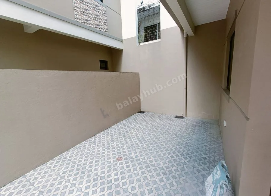 West Fairview Quezon City For Sale 3 Storey Townhouse 4 Bedrooms near FEU Medical Center RG