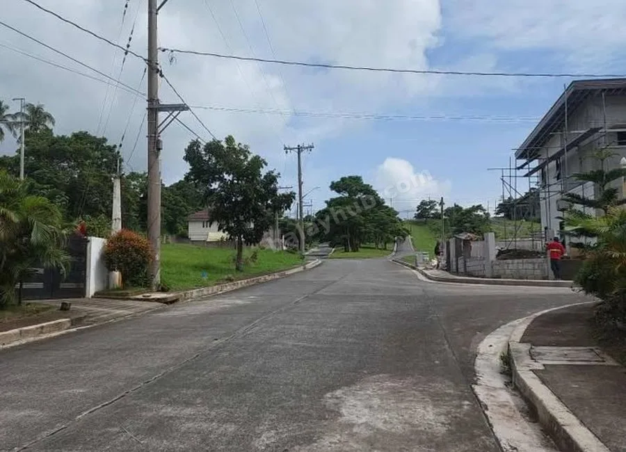 For Sale! Alfonso Tagaytay 4 Bedroom House and Lot -AJCS