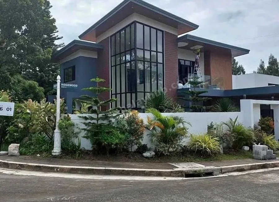 For Sale! Alfonso Tagaytay 4 Bedroom House and Lot -AJCS