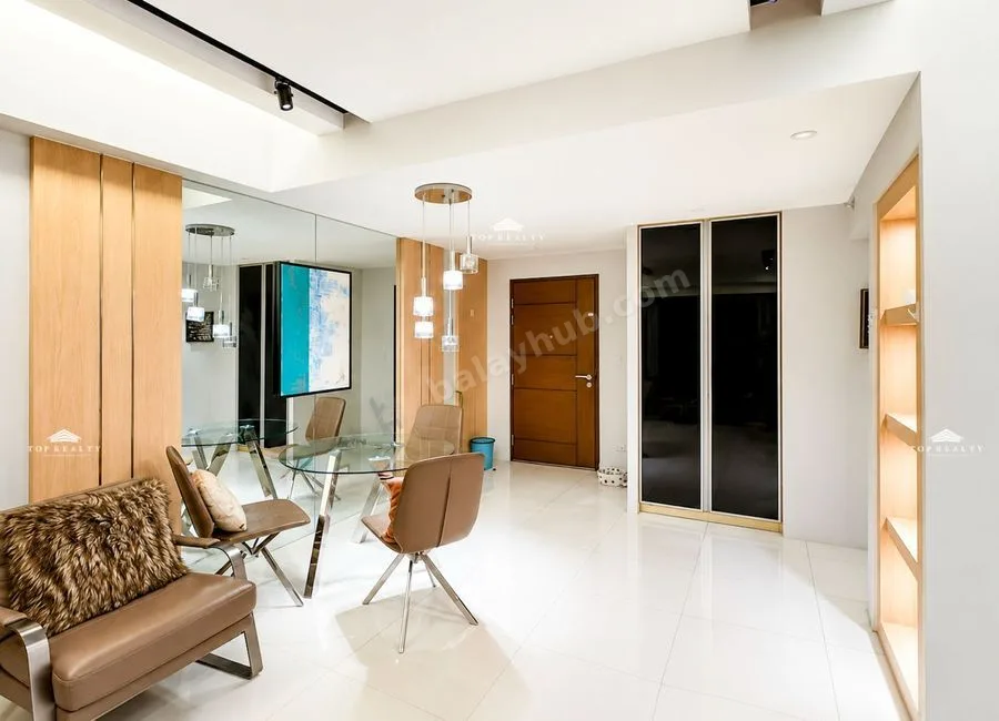 1 Bedroom 1BR Condo for Rent in BGC Taguig City at One Uptown Residences