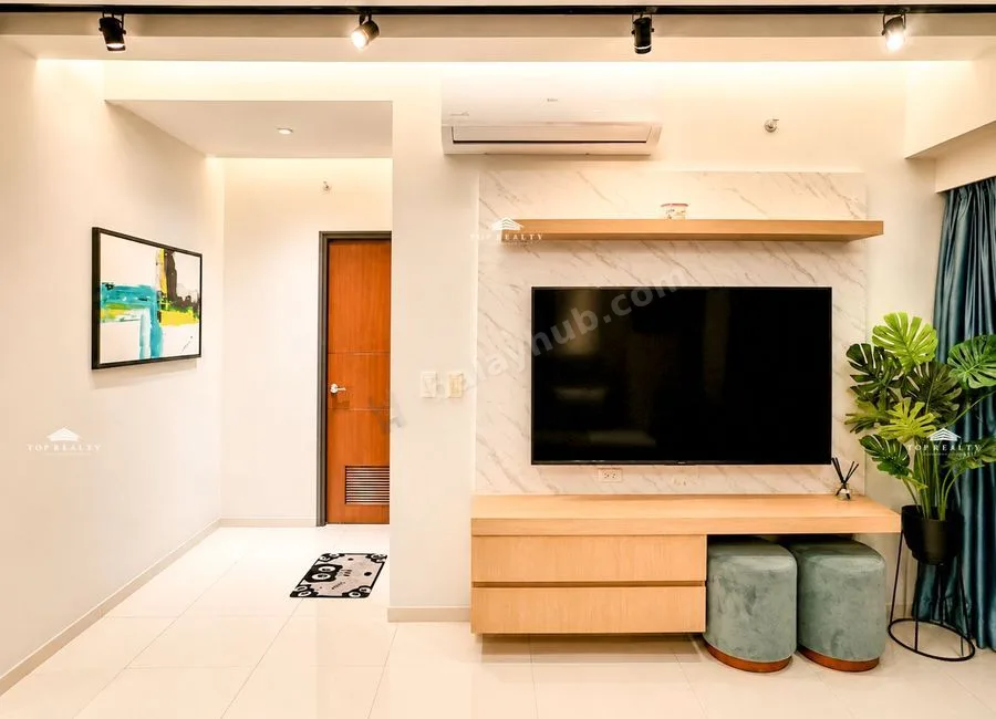 1 Bedroom 1BR Condo for Rent in BGC Taguig City at One Uptown Residences
