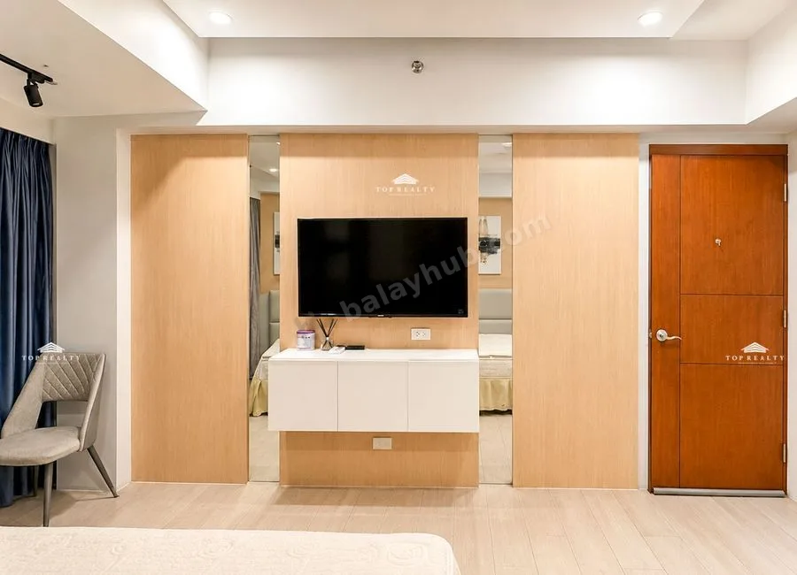 1 Bedroom 1BR Condo for Rent in BGC Taguig City at One Uptown Residences