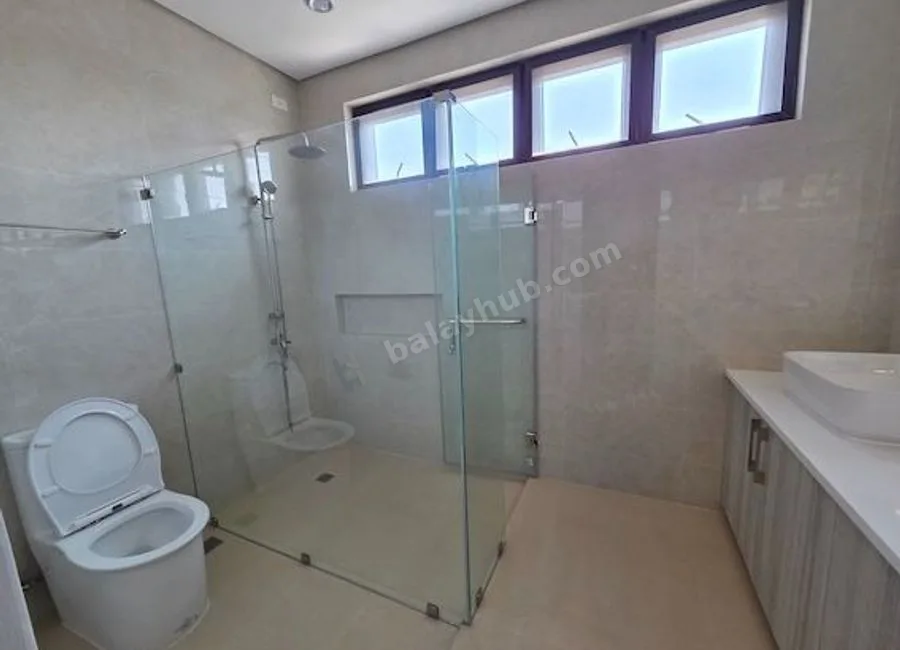 House For Sale in BF Homes Parañaque City