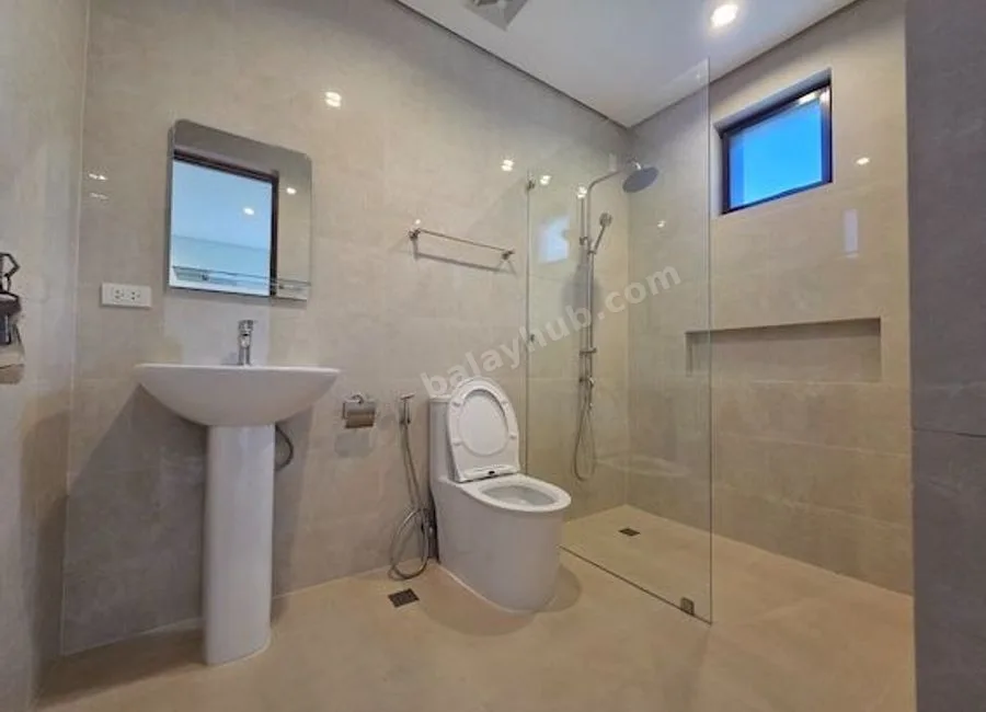 House For Sale in BF Homes Parañaque City