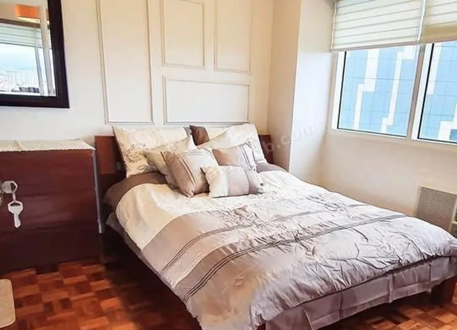 48 sqm 1BR Condo for Rent at Fifth Avenue Place, BGC Taguig City