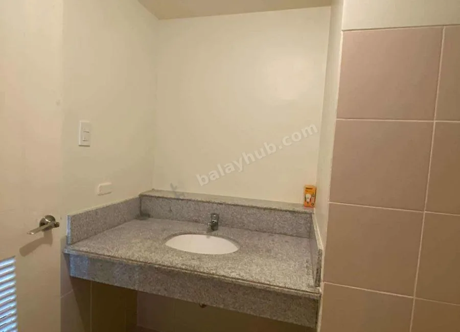 FOR LEASE!  3BR BRIXTON PLACE - BRENT TOWER