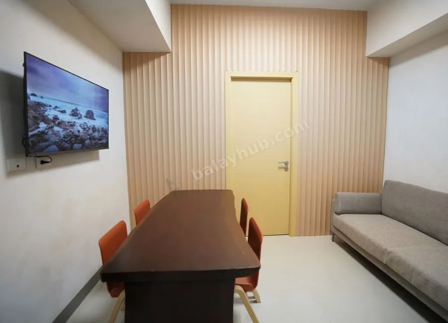Fully Furnished 1BR Unit with Balcony FOR LEASE in Park McKinley West, McKinley West, Taguig City
