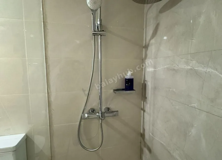 Fully Furnished 1BR Unit with Balcony FOR LEASE in Park McKinley West, McKinley West, Taguig City