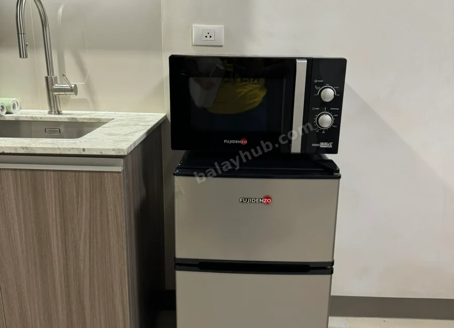 Fully Furnished 1BR Unit with Balcony FOR LEASE in Park McKinley West, McKinley West, Taguig City