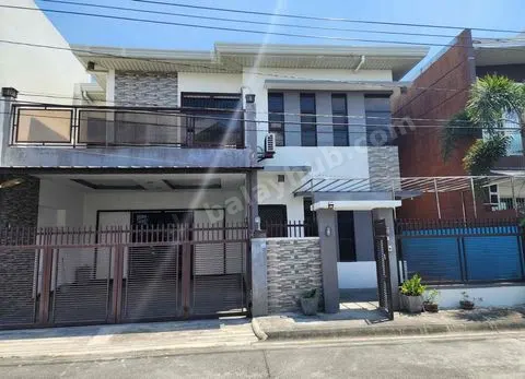 4BEDROOMS SINGLE ATTACHED HOUSE AND LOT FOR RENT IN EXCLUSIVE SUBDIVISION NEAR CLARK