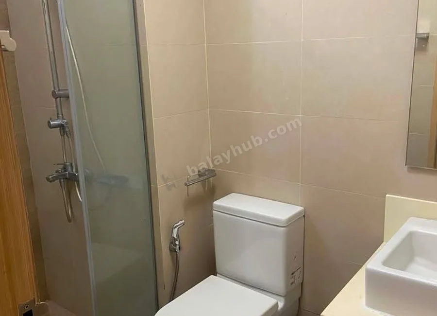 Condo for Lease 1-Bedroom 1BR at Signa Designer Residences, Makati