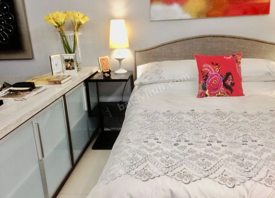 For Rent Studio Unit in Senta Tower, Makati City