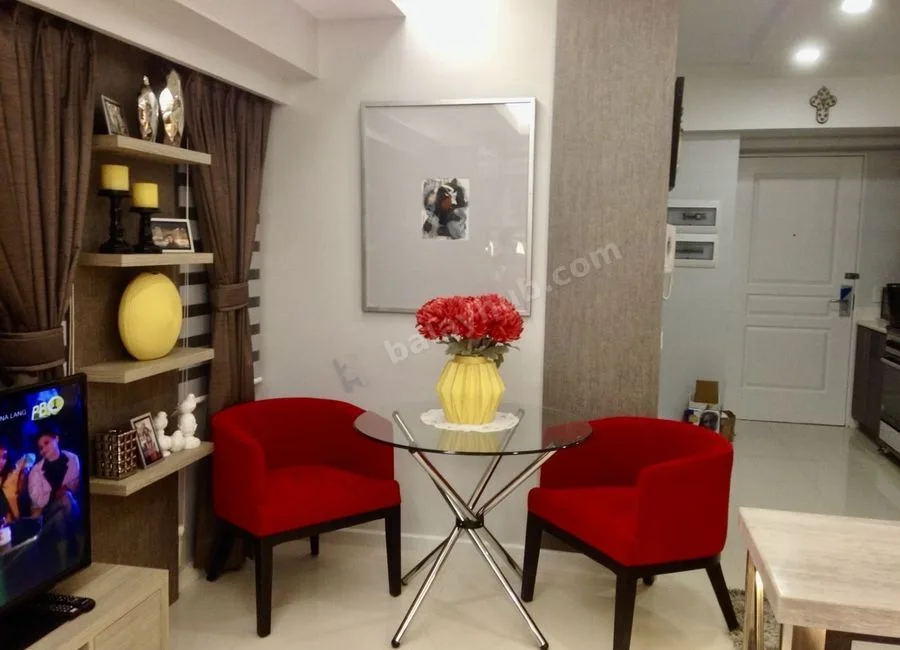 For Rent Studio Unit in Senta Tower, Makati City