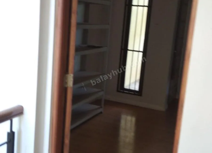 Duplex type three (3) bedroom house near SM Southmall