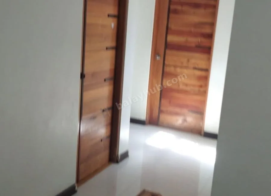 Duplex type three (3) bedroom house near SM Southmall