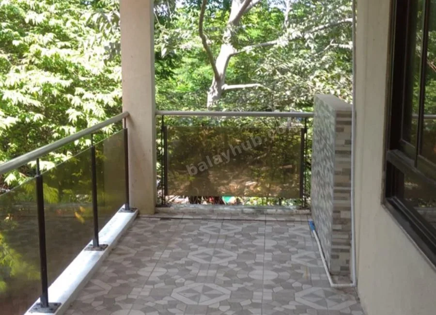 Duplex type three (3) bedroom house near SM Southmall