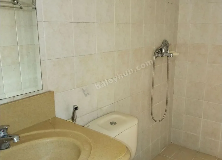 Studio Condo For Rent Eastwood LaFayette Eastwood City near Katipunan Quezon City