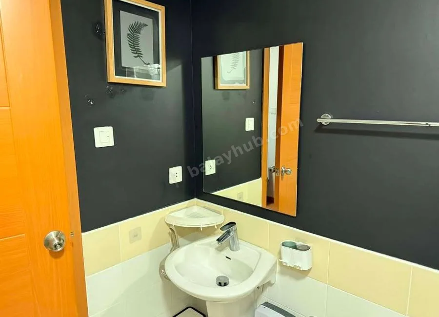 🔥 1BR Fully Furnished @ Trion Towers BGC – 40K ALL-IN!