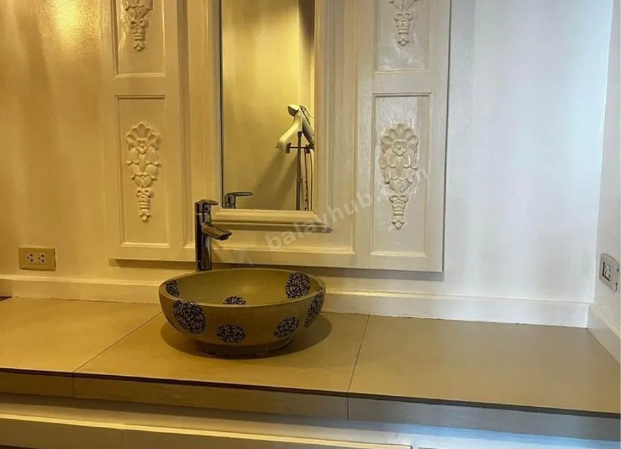 For Rent: Elegant 1 Bedroom with Balcony @ Seibu Tower, BGC