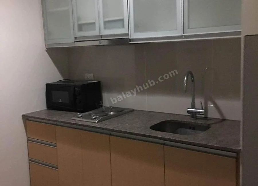 ✨ SPACIOUS FULLY FURNISHED STUDIO IN SALCEDO VILLAGE – 42 SQM