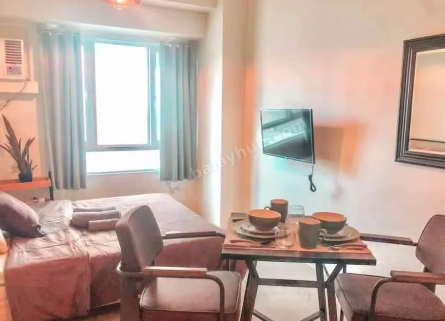 🔥 FOR RENT: Studio with Makati Skyline View – Fully Furnished!