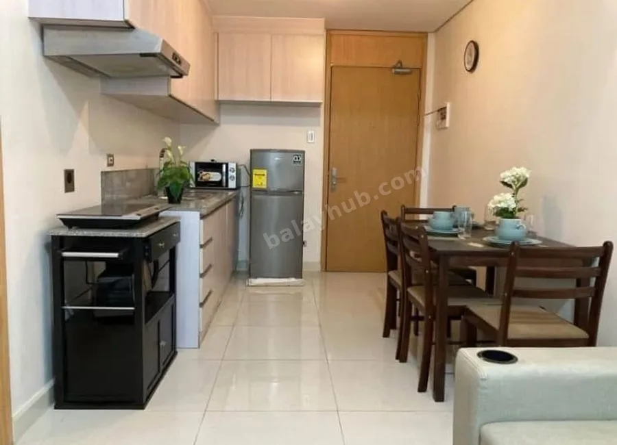 ✨ LUXURY 1BR CORNER UNIT IN SALCEDO VILLAGE – FULLY FURNISHED