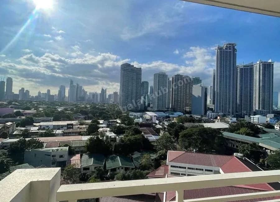 FOR RENT: Fully Furnished 1-Bedroom Unit with Balcony @ Brio Tower Makati