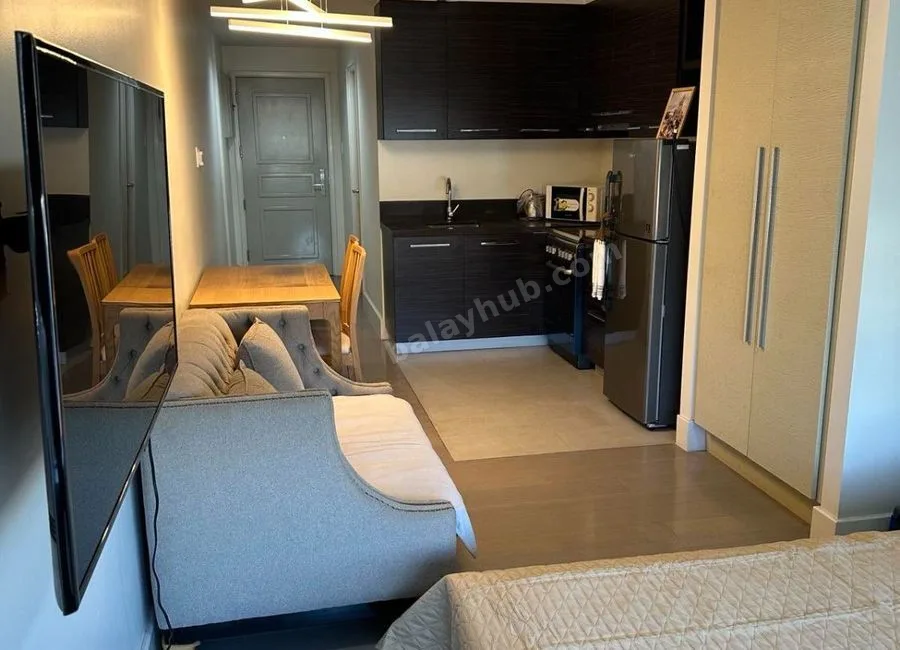 FOR LEASE: Fully Furnished Studio Unit at Lincoln Tower at The Proscenium