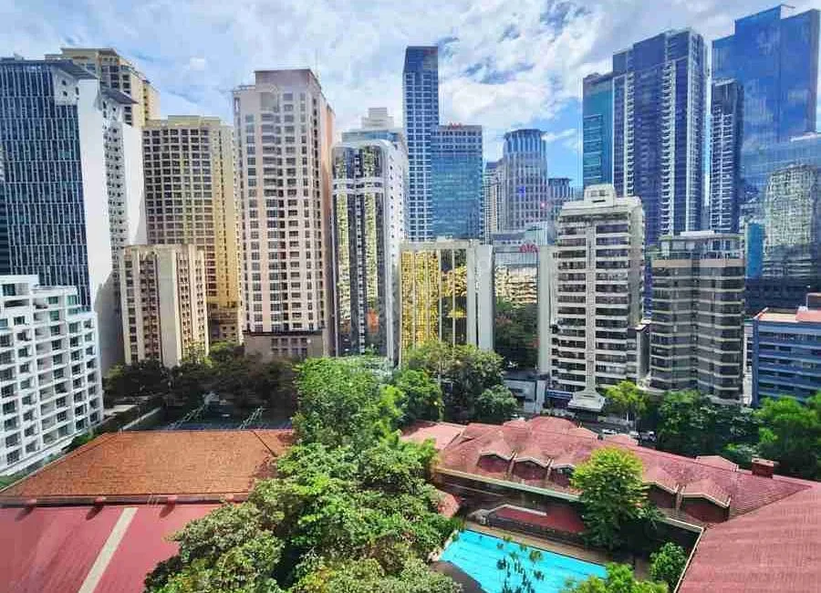 2BR Condo for RENT in Two Lafayette Square Salcedo Village Makati City RH14748