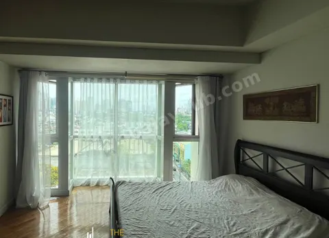 For Lease Studio in Manansala, Makati City