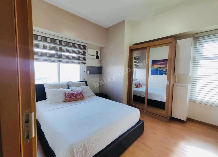 2 Bedroom for Rent  THE TRION TOWER 2