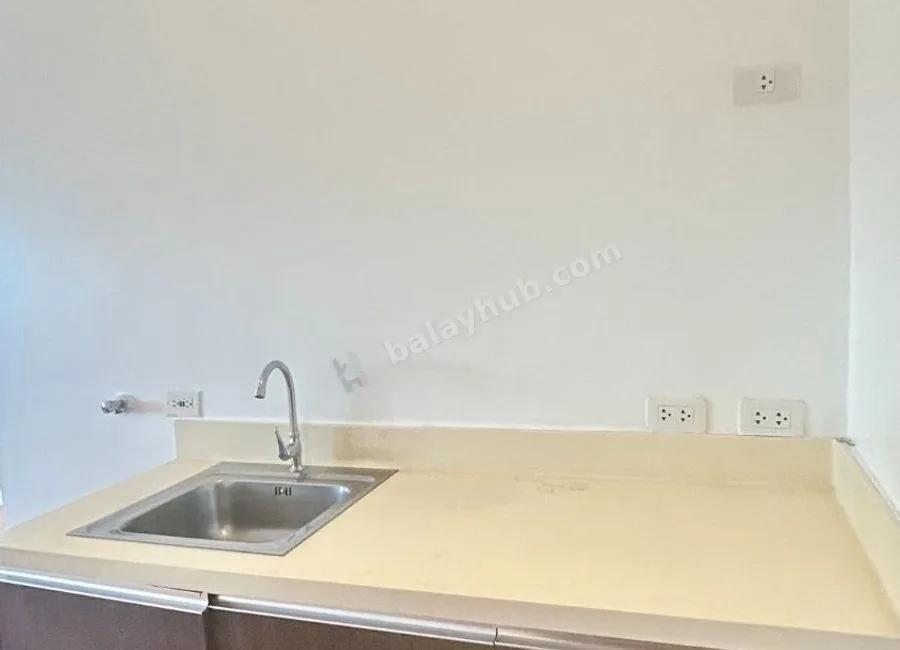 Studio Unit for Rent near Ateneo & UP Diliman Capitol Hills Quezon City