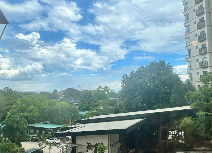 Studio Unit for Rent near Ateneo & UP Diliman Capitol Hills Quezon City