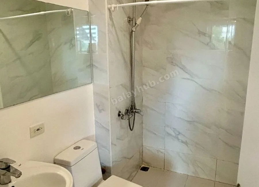 Studio Unit for Rent near Ateneo & UP Diliman Capitol Hills Quezon City