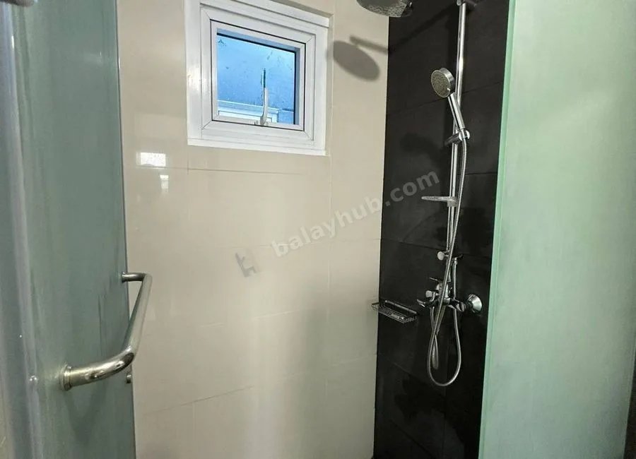 FOR LEASE: 102 SQM Flat in The Trion Towers, Taguig City