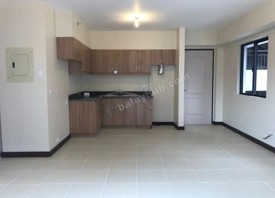 Ivory Wood 3 Bedroom For Rent Acacia Estates Near BGC & Mckinley Hill Taguig City