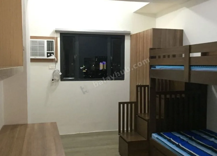 Fully Furnished Studio Condo For Rent Vista 309 Katipunan across Ateneo de Manila University and Miriam College Quezon City