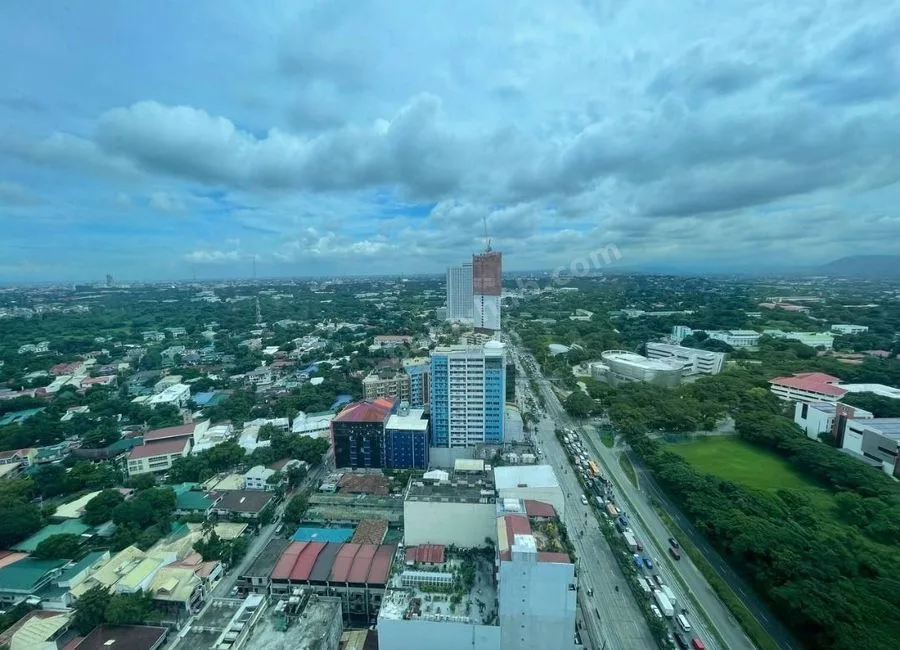 Fully Furnished Studio Condo For Rent Vista 309 Katipunan across Ateneo de Manila University and Miriam College Quezon City