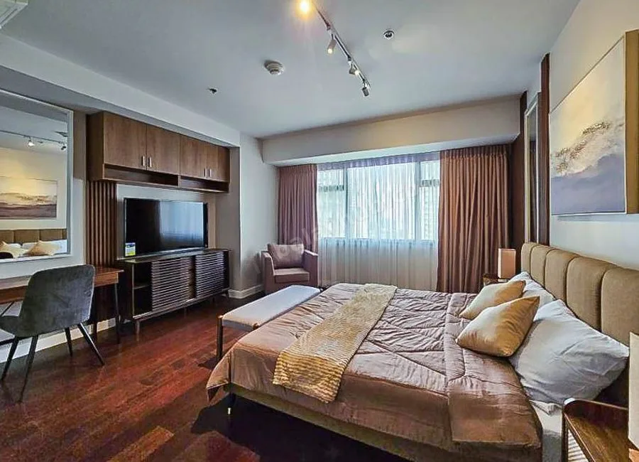 Brand New 2 Bedroom Corner Unit Condo for Rent in the Alcoves