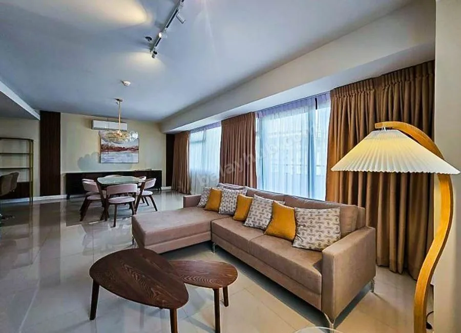 Brand New 2 Bedroom Corner Unit Condo for Rent in the Alcoves