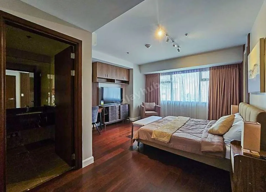 Brand New 2 Bedroom Corner Unit Condo for Rent in the Alcoves