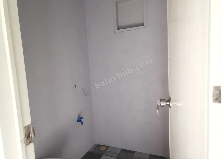 Affordable Room for Rent San Francisco Subd. Almanza Uno Las Pinas City Near SM Southmall