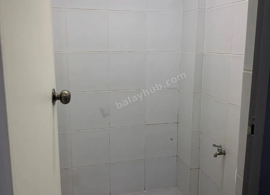 Room for Rent Along Alabang Zapote Road-Near SM Southmall, Madrigal Business Park & North Gate Las Piñas City