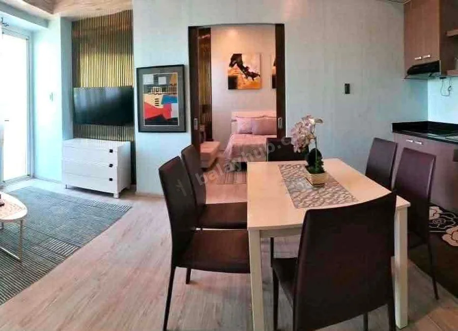 1 BEDROOM CONDOMINIUM UNIT FOR RENT FURNISH SEA VIEW JUST WALKING DISTANCE TO THE BEACH