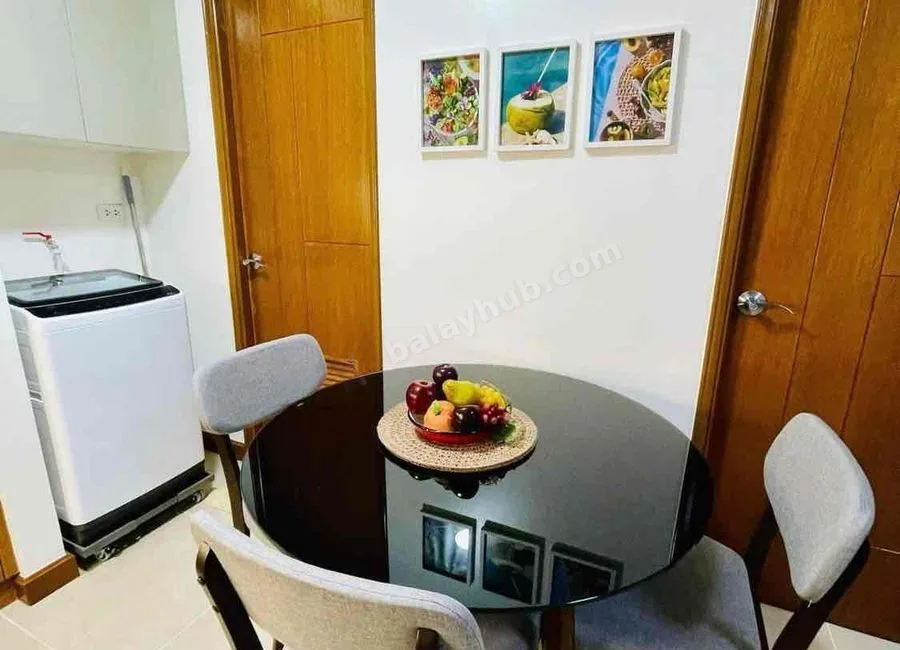 Palm Beach West 2 Bedrooms For Rent Furnished
